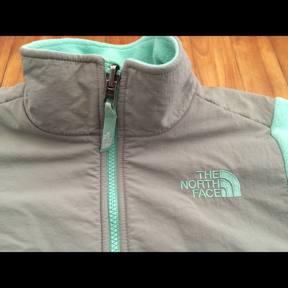 The North Face Denali Jacket - Picture 3 of 8